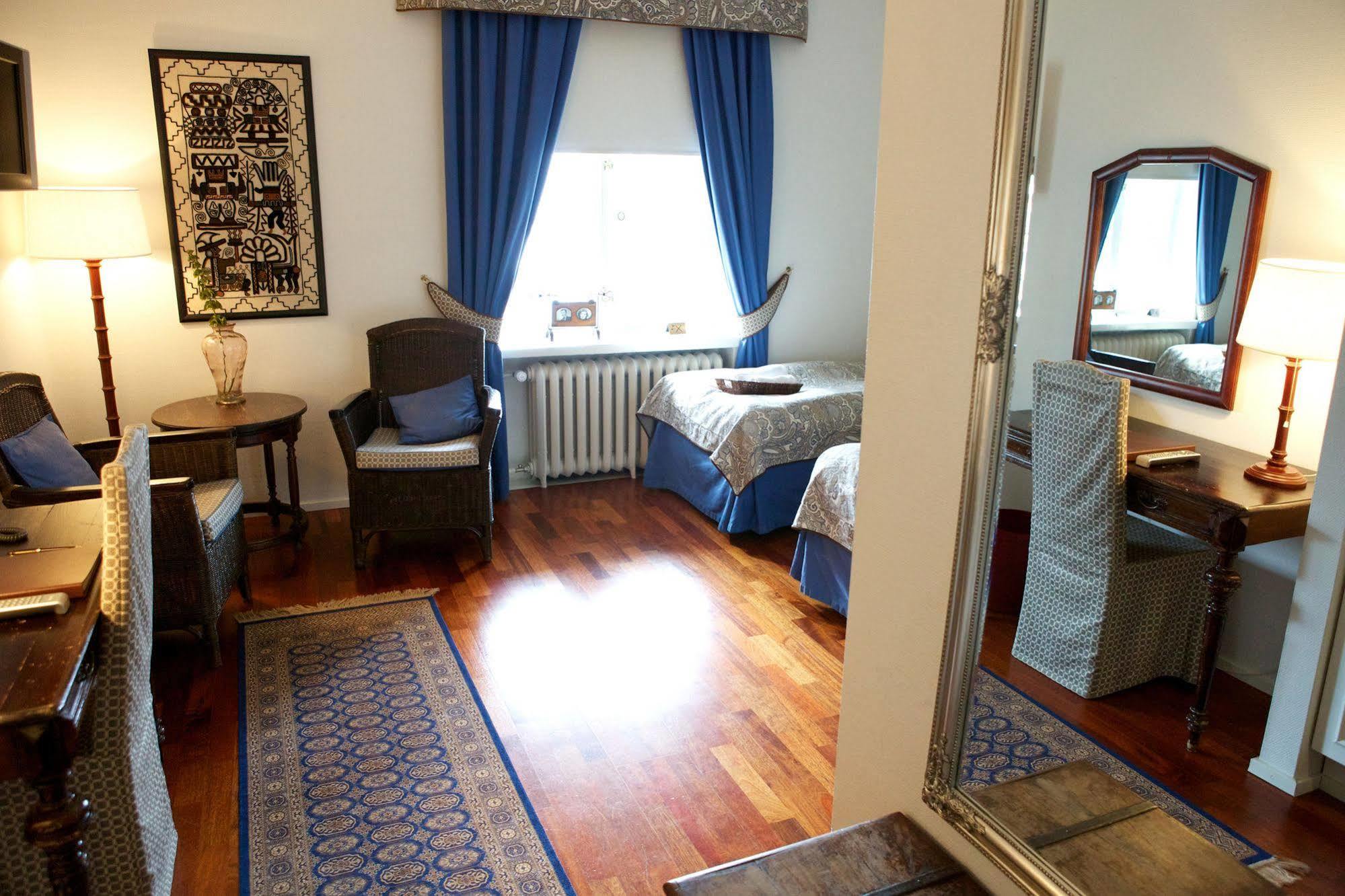 Boutique Hotel Yoepuu Jyväskylä Buitenkant foto