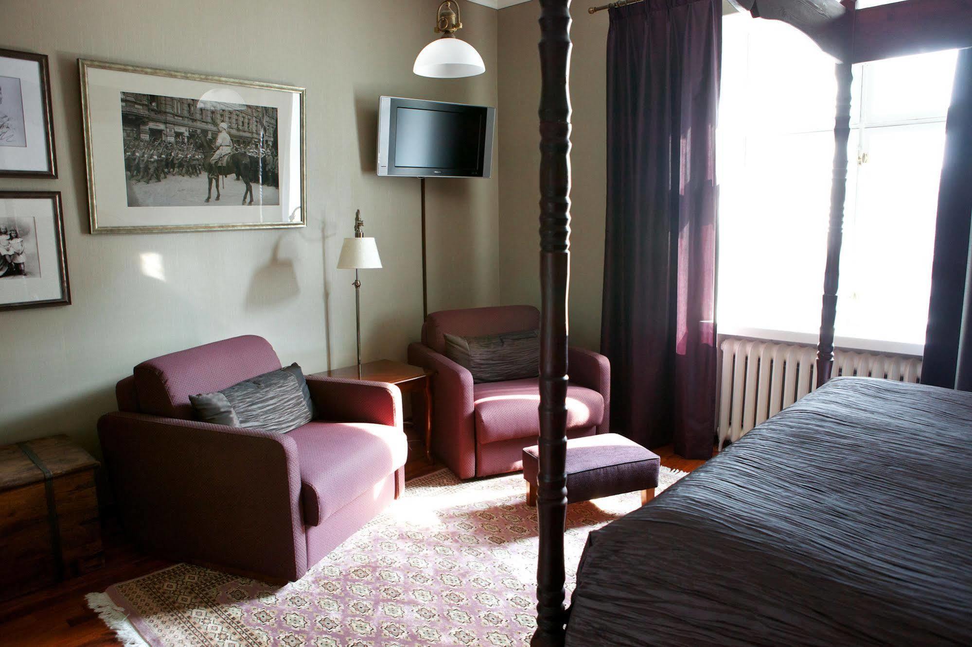 Boutique Hotel Yoepuu Jyväskylä Buitenkant foto